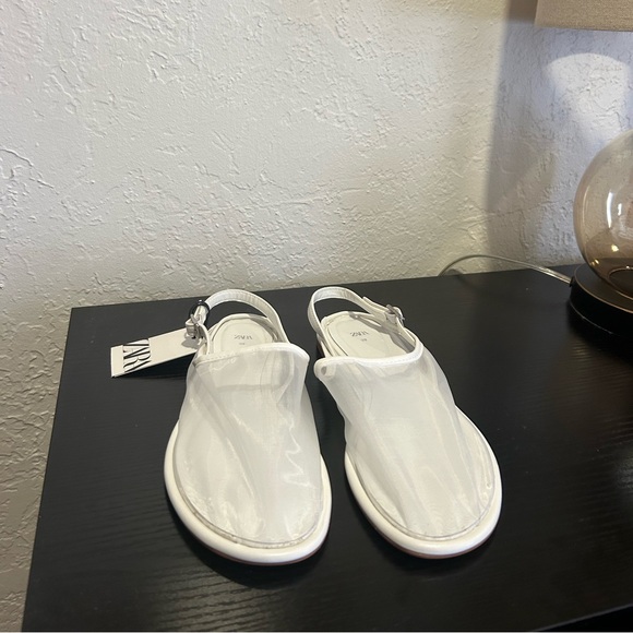 Zara mesh shoes - Picture 2 of 4